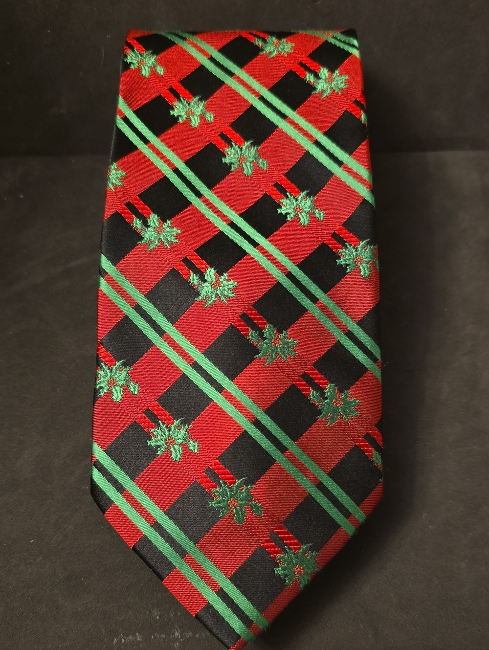 Men's Red & Green Plaid Holiday Traditions Silk Tie W/Holly By Hallmark